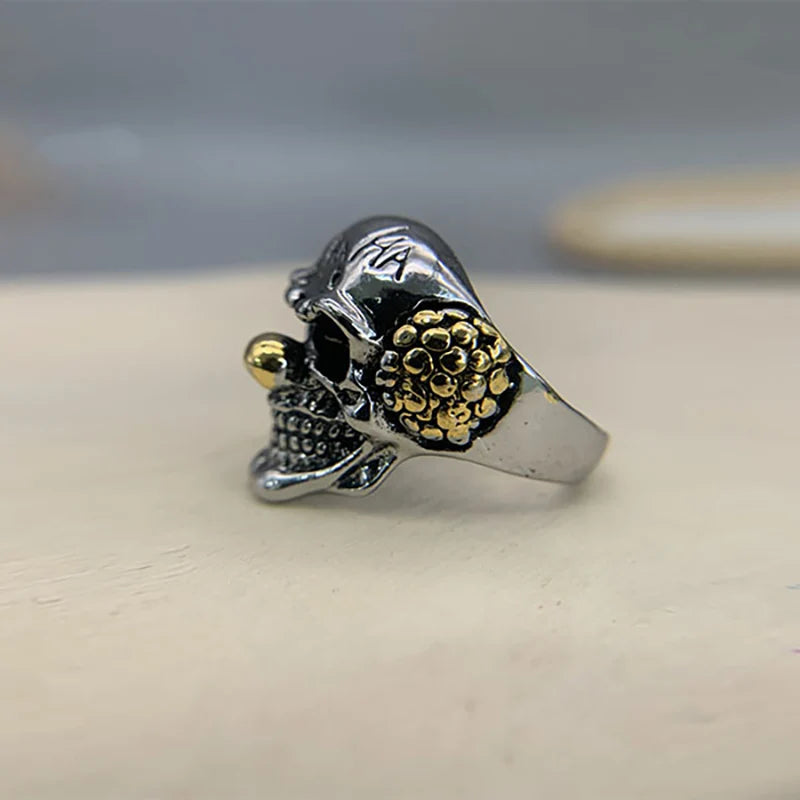 New Retro Style Skull Ring Soldier The Joker Face Design Ring Funny Clowns Man As for Friend Men Ring Jewelry Wholesale Price