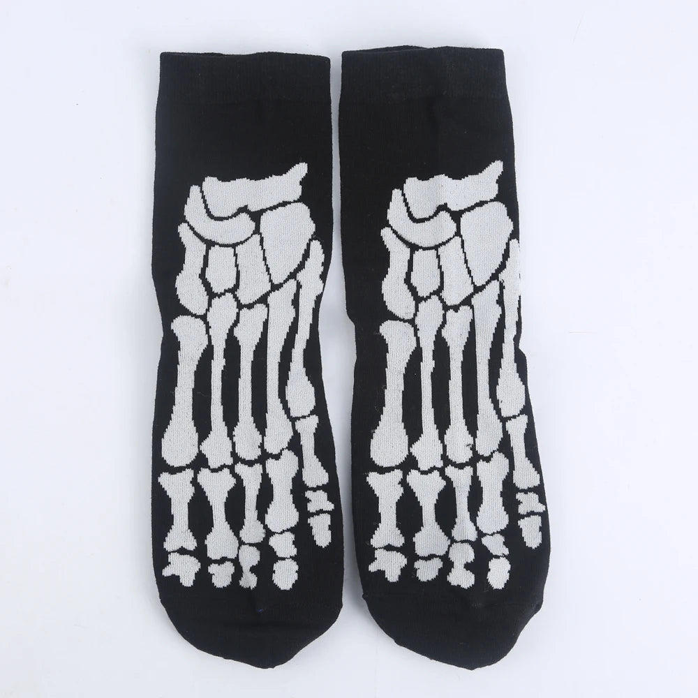 Modeager Fashion Hip hop Black Color Skeleton Alien Halloween Cool Women Socks Cotton Soft Summer Thin Novelty Socks for Women