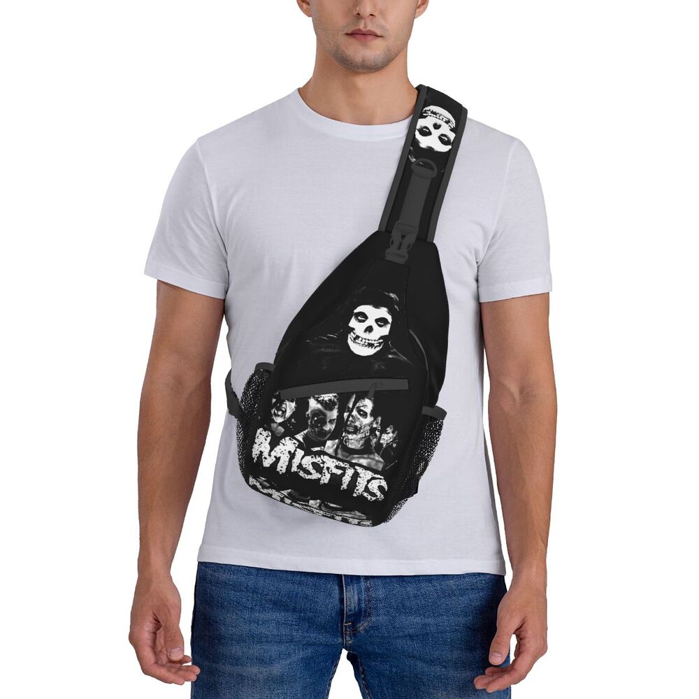 Misfits Skull Sling Crossbody Chest Bag Men Fashion Horror Punk Rock Music Shoulder Backpack for Travel Cycling