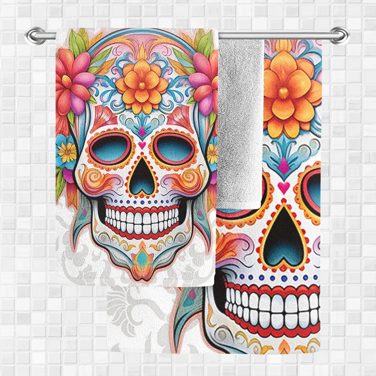 1PC Colorful Smiling Face Skull Microfiber Quick Dry Beach Towel, Lightweight Compact Sand Free ，for Travel Swim Pool，Sports