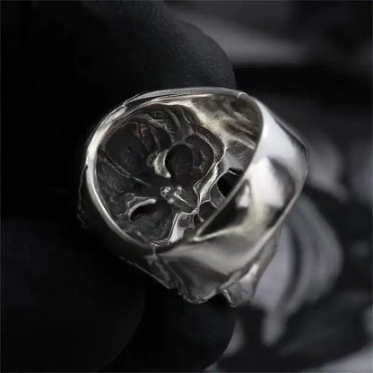 Gothic Punk Exaggeration Demon Skull Rings Cool Men's 316L Stainless Steel Skull Biker Ring Hiphop Motorcycle Jewelry Gift