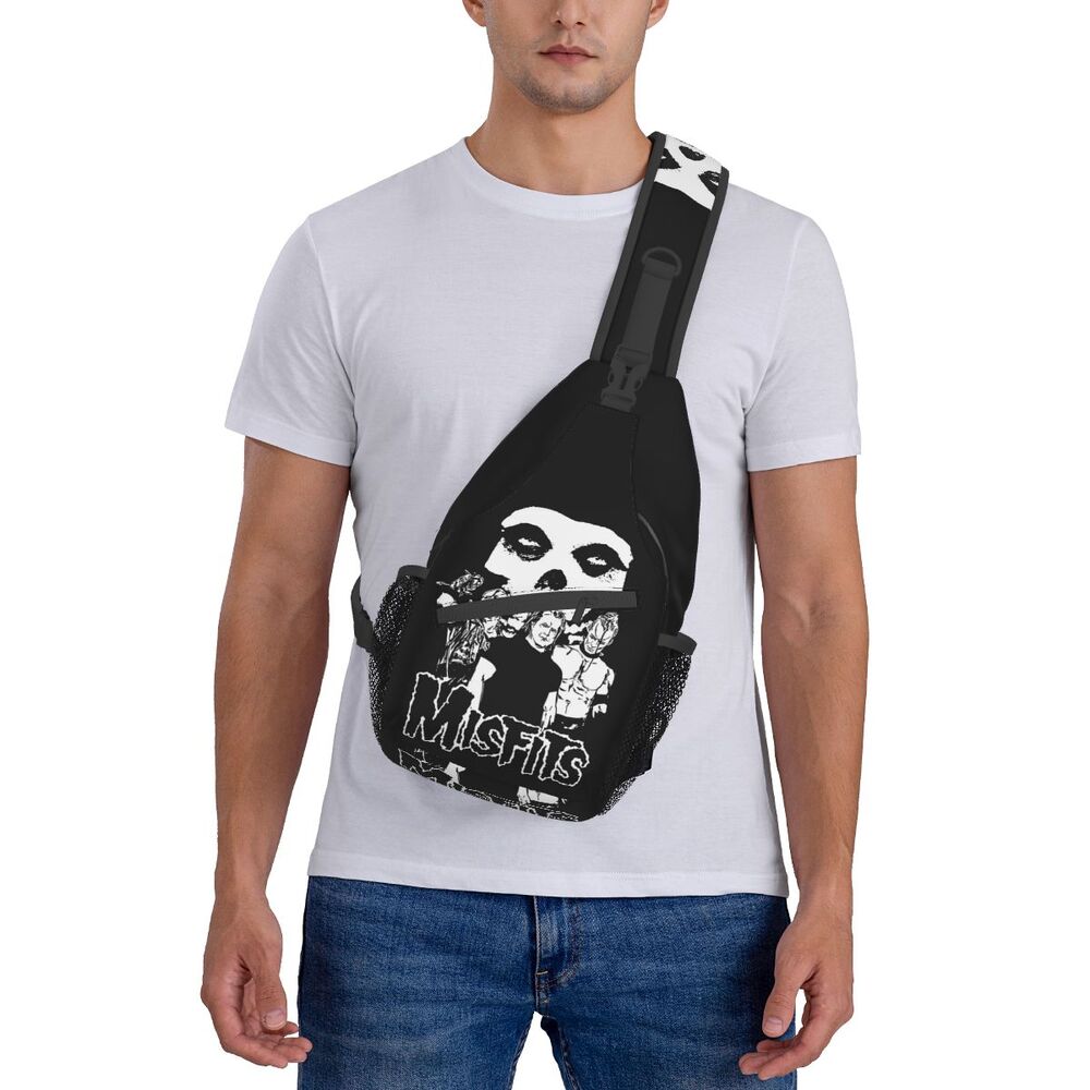 Misfits Skull Sling Crossbody Chest Bag Men Fashion Horror Punk Rock Music Shoulder Backpack for Travel Cycling