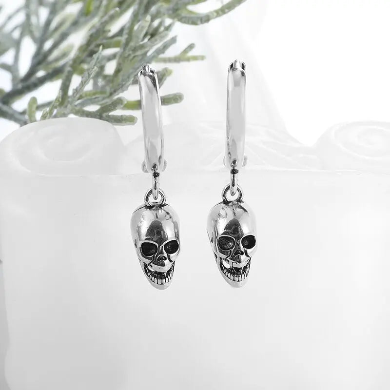 Silver-Plated Skull Earrings Gothic Ghost Head Hypoallergenic Earrings for Men Punk Rock Trendy Halloween Jewelry