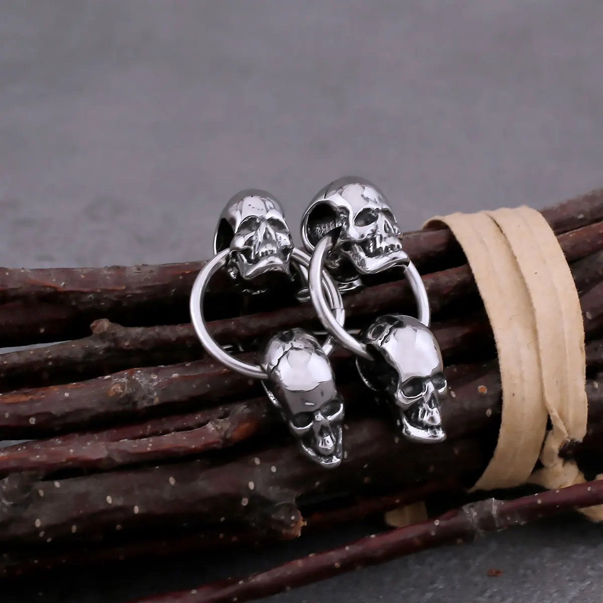 Gothic Double Skull Head Drop Earrings Women Punk Hip Hop Style Stainless Steel Earrings Vintage Party Club Jewelry Gift