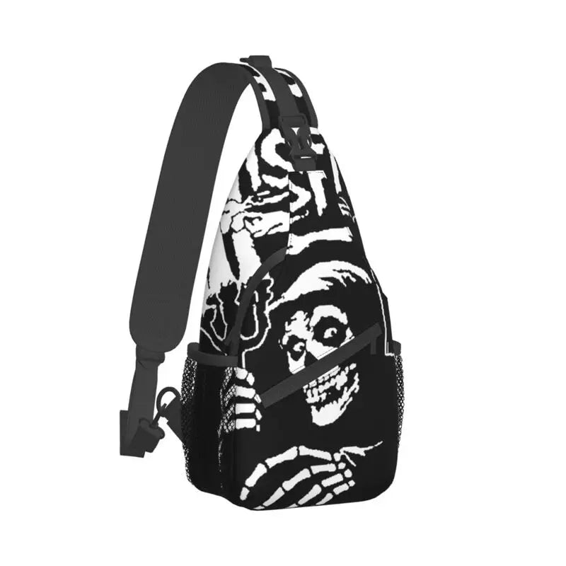 Misfits Skull Sling Crossbody Chest Bag Men Fashion Horror Punk Rock Music Shoulder Backpack for Travel Cycling