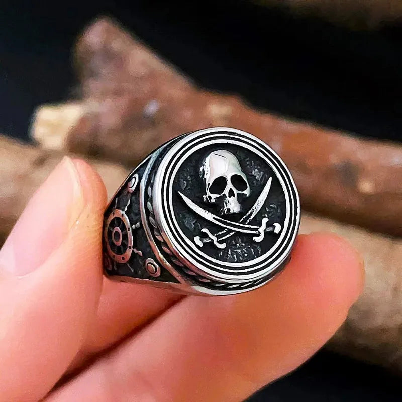 Personalized Punk Double Knife Skull Pirate Ring Men's Glamour Creative Hip Hop Rock Party Ring Stainless Steel Accessories