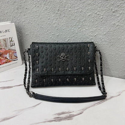 Vintage Rivet Black Crossbody Bag Women PU Leather Messenger Bag Cool Skull Shoulder Bag Designer Flap Handbag Bolso